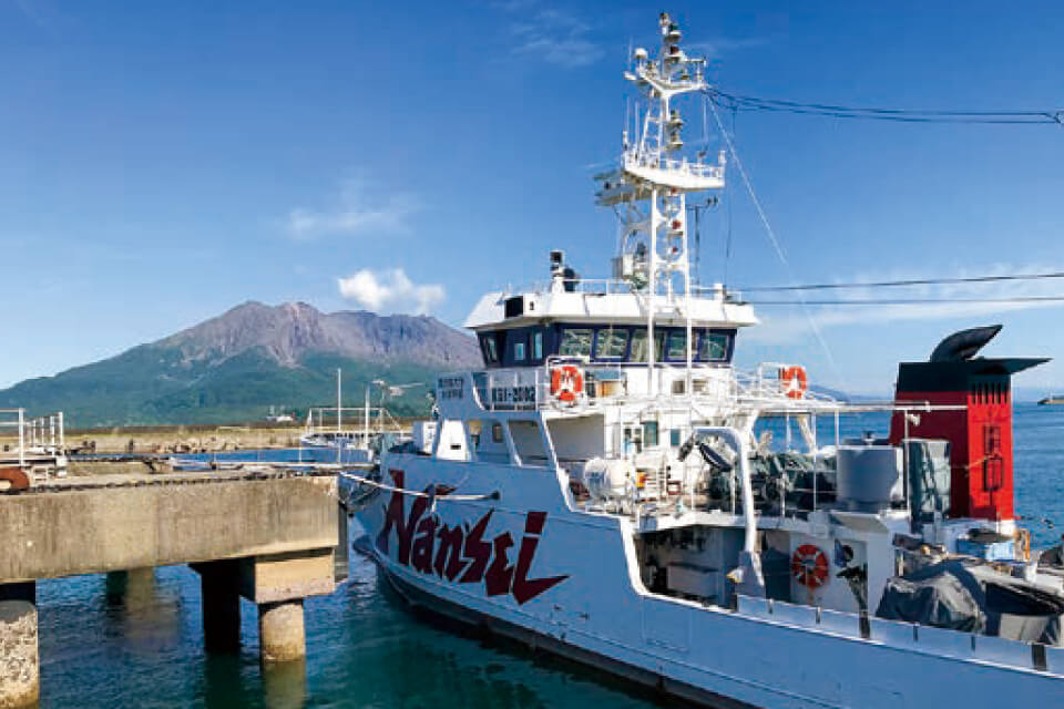 水産学部附属練習船「南星丸」