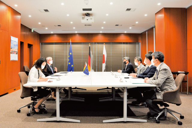 大阪・神戸ドイツ連邦共和国総領事マルティン・エバーツ氏が表敬訪問