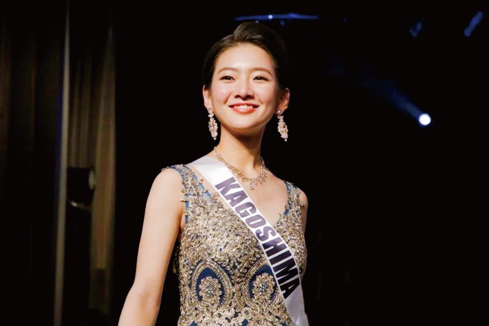 小説『夢をかなえるゾウ』に言われていることを全部実践して行き着いた先がミスコン出場。交通費、衣装代はバイトを頑張ってまかなった