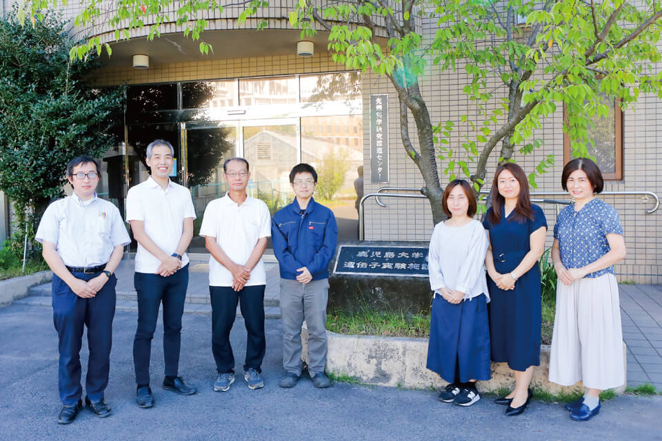 遺伝子実験部門