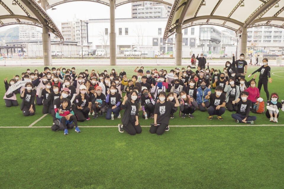 「ホワイトリボンラン」というチャリティイベントでは副代表を経験。エントリー費の収益は、アフガニスタンとザンビアの女性・医療従事者への支援のため全額寄付しました