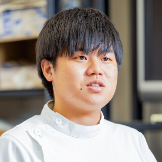 歯学部6年 福元 雄大