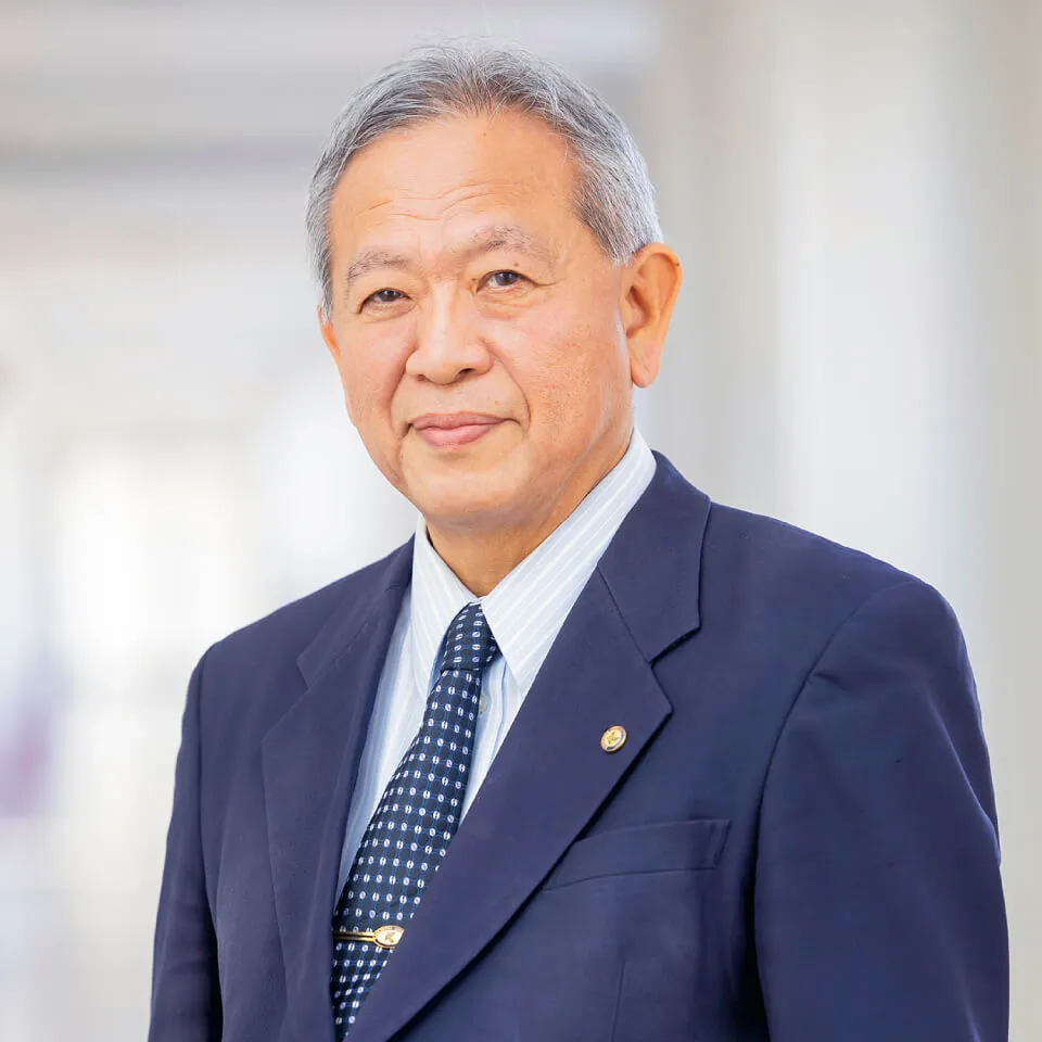 共同獣医学部附属 南九州畜産獣医学 教育研究センター センター長 宮本 篤 教授