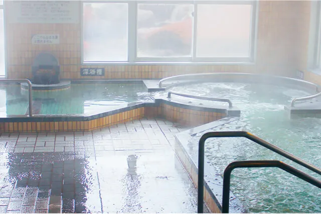 近くに財部温泉