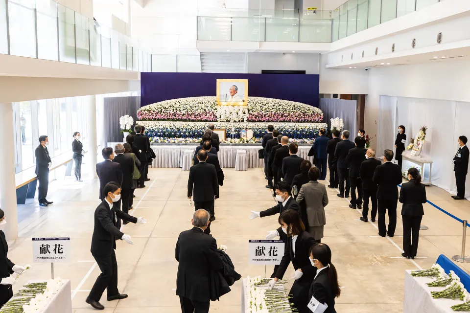 稲盛和夫鹿児島大学名誉博士のお別れの会を挙行