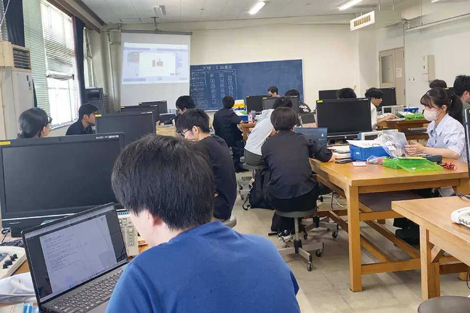 DX教育推進グループ