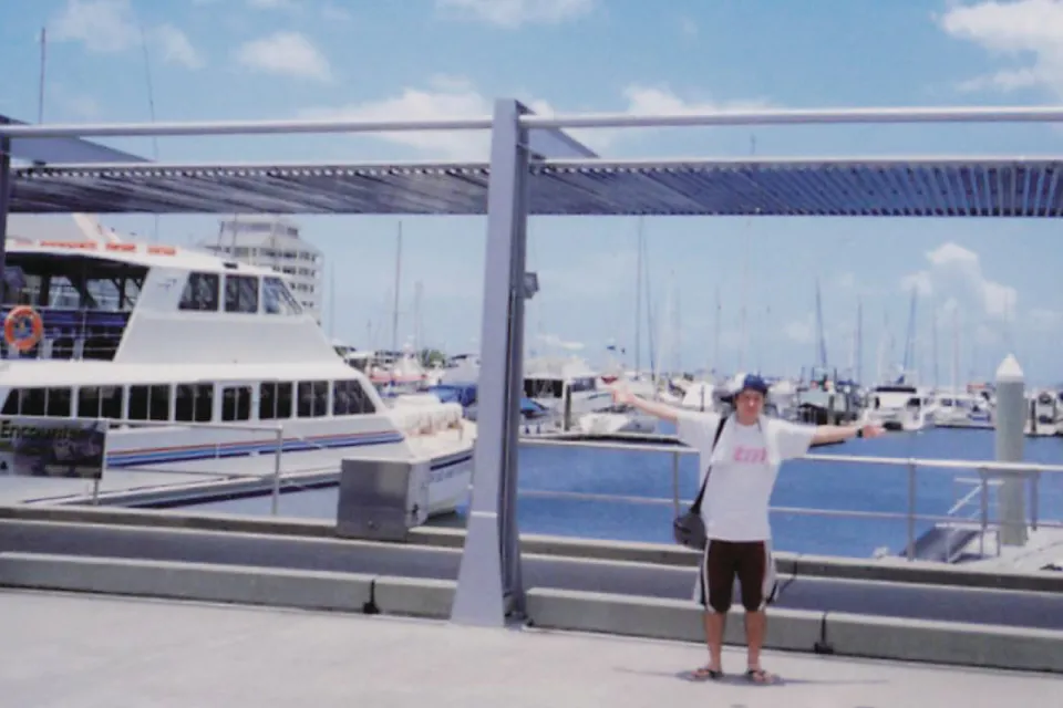 いつか社長になりたいと夢見ていた学生時代。アルバイトで貯めた資金で、興味の赴くまま国内外を旅しました。