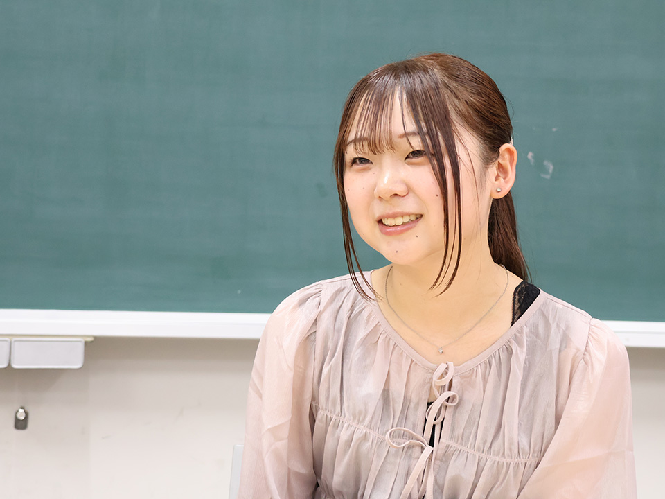 見た人が物語を広げられる作品を――油彩画で描く温かな世界 | 鹿大